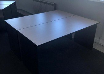 Прямые офисные столы