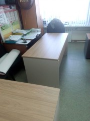 Офисные столы для персонала
